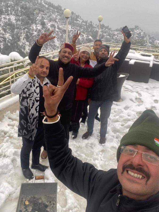 Ellays Dream Resort Kasauli Exterior foto